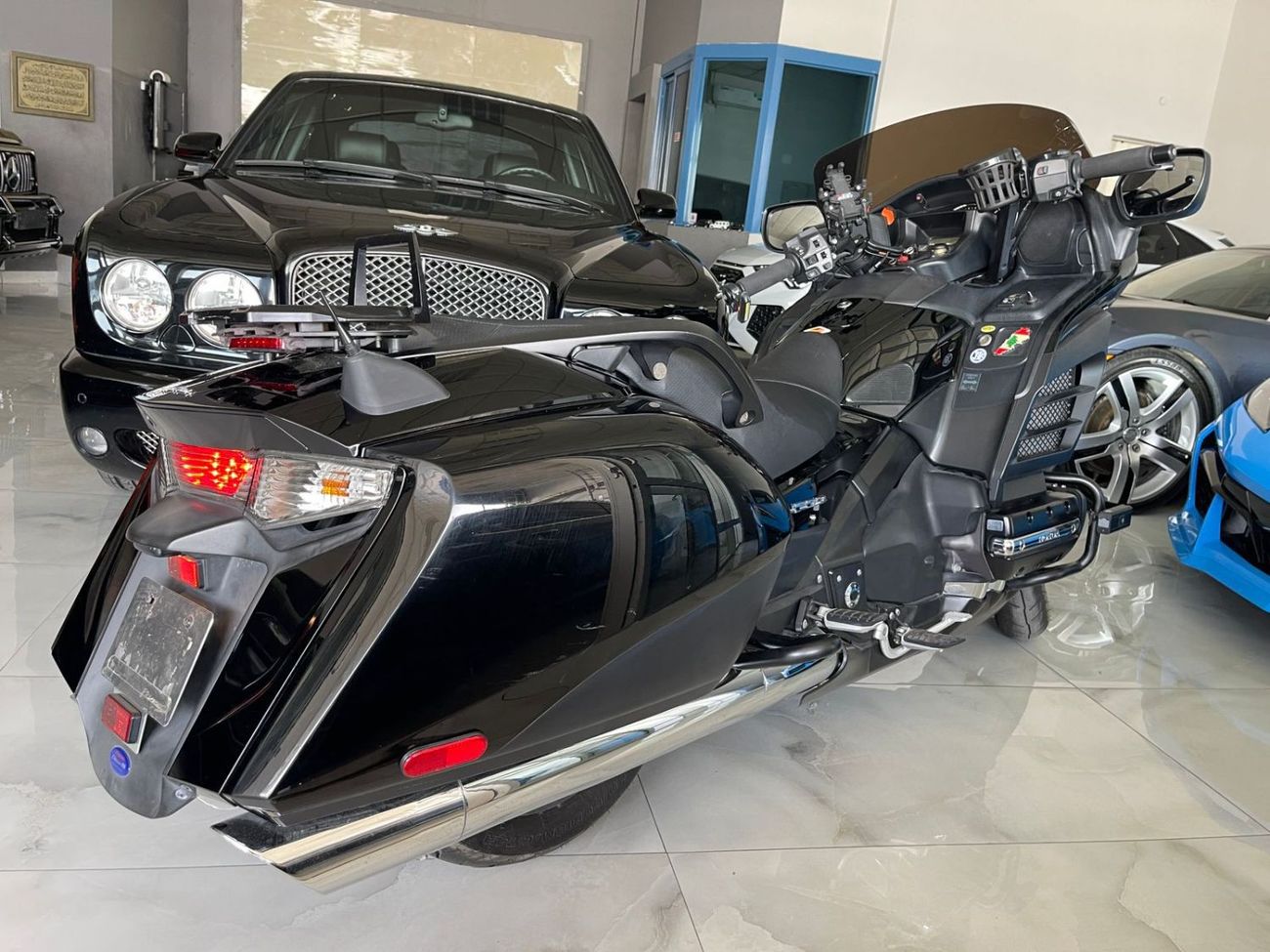 هوندا جولدوينغ F6B 1,800 CC from Japan. Full service in Dubai