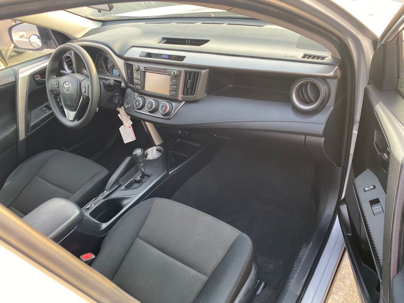 Toyota RAV4 2014 TOYOTA RAV4 LE AWD / MID OPYION