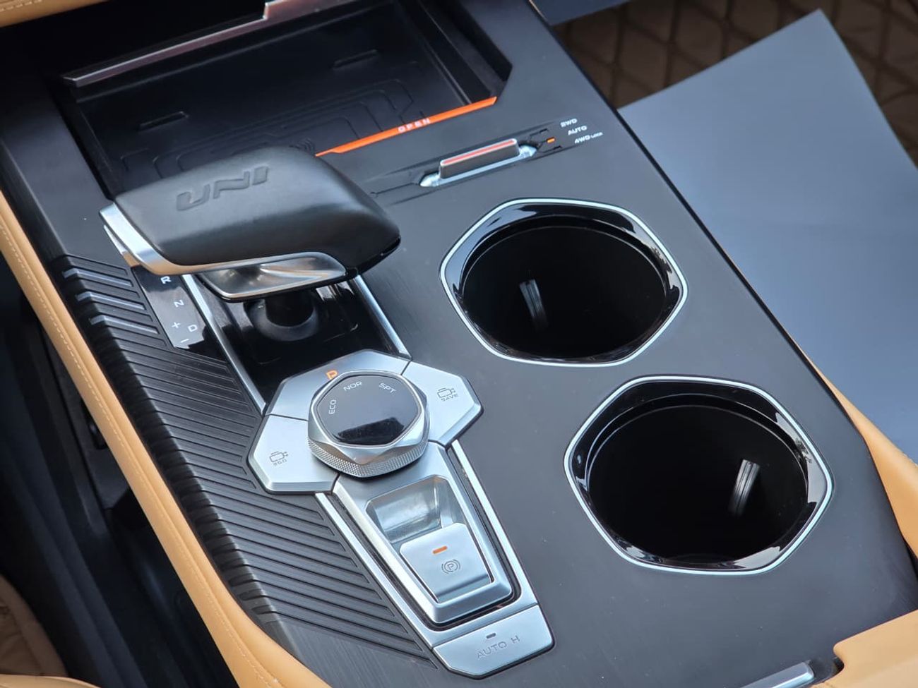 تشنجان يوني ك 2.0T Elite