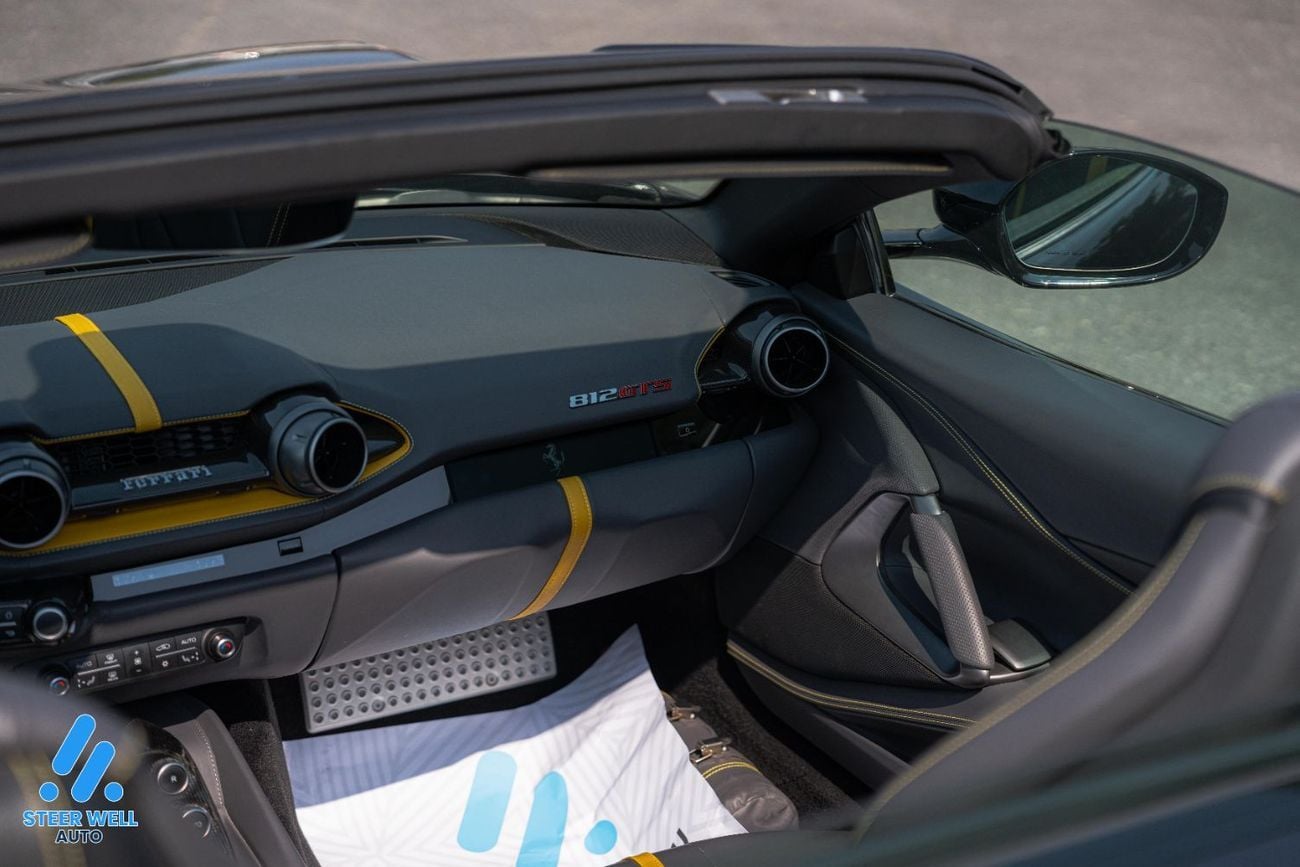 فيراري 812 GTS GTS | 6.5L V12 Engine | GCC Specs | Warranty & Service Package Included