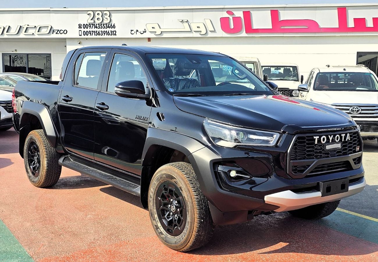 تويوتا هيلوكس GR Sport 2.8L