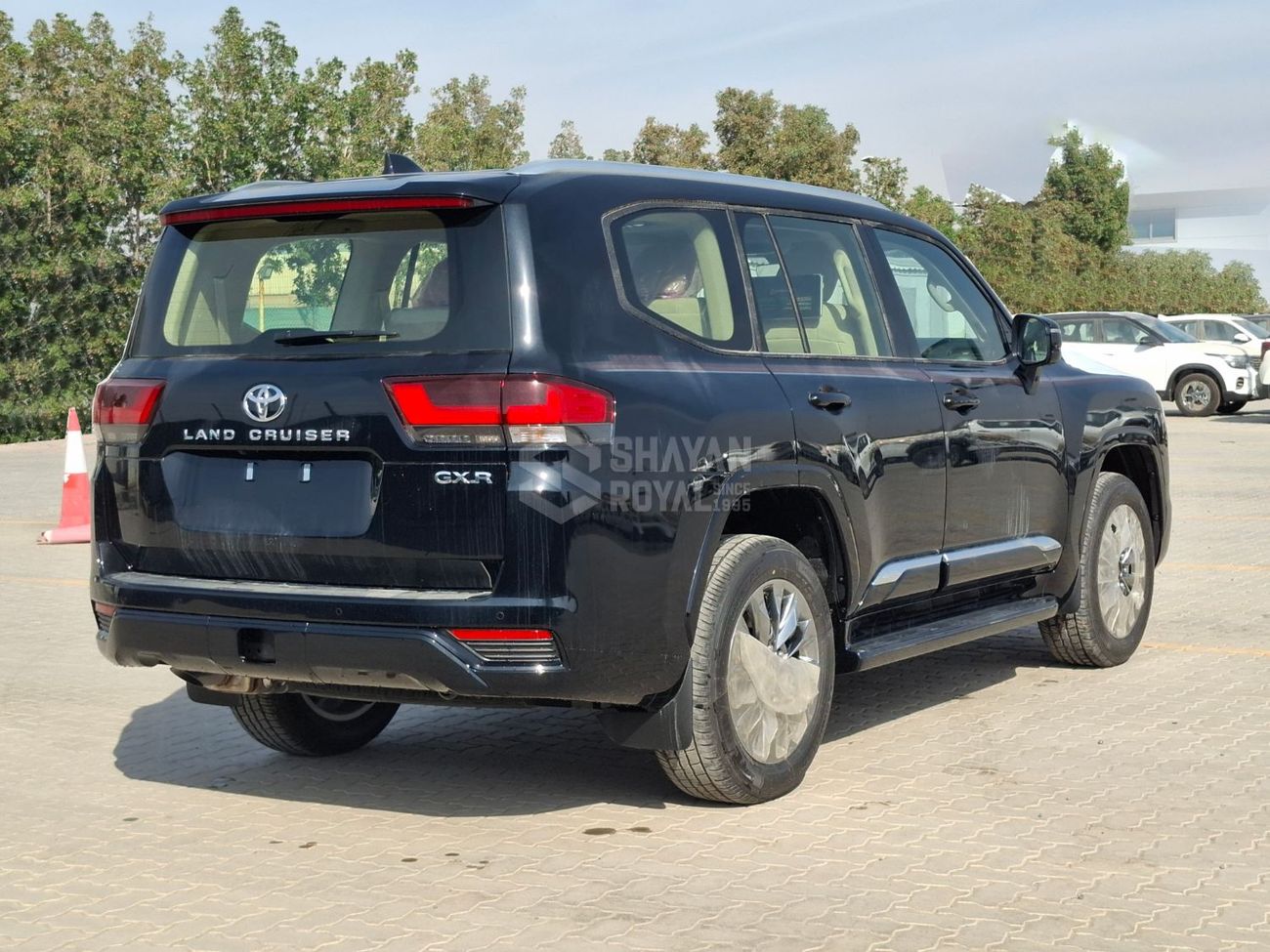 Toyota Land Cruiser LC300 4.0L PETROL V6 GXR FULL WITH-RADAR AT 7S 2026MY