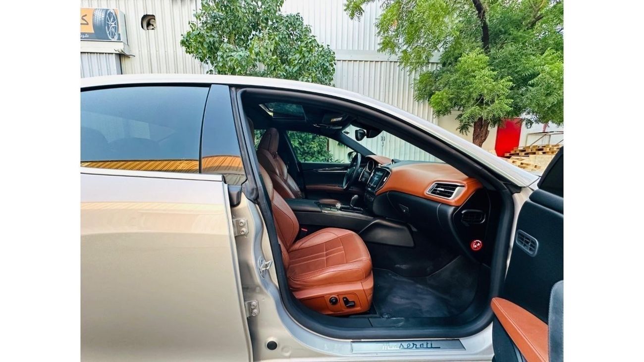 Maserati Ghibli S Q4 AED 1,16 PM | MASERATI GHIBLI 3.0L V6 | GCC SPECS | ORIGINAL PAINT | MINT CONDITION