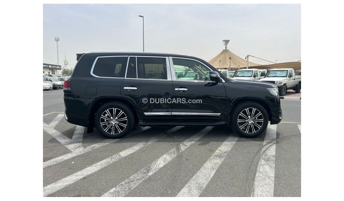 Toyota Land Cruiser “Offer”2012 Toyota Land Cruiser GXR+ 4.6L V8 - 2022 Modification GCC Specs / EXPORT ONLY