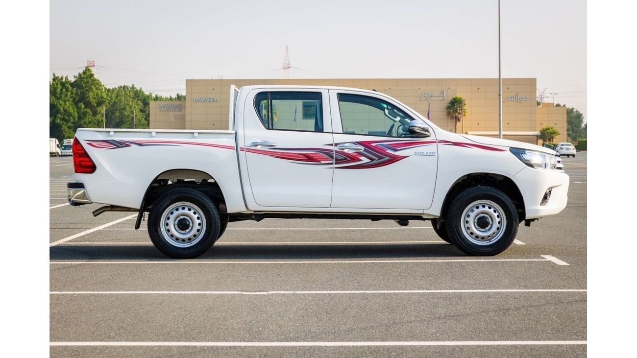 تويوتا هيلوكس DLX 2023 Double Cabin Pick Up 2.4L Diesel - M/T - GCC - Like New Condition - Book Now