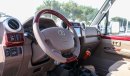 Toyota Land Cruiser Pick Up LX V6