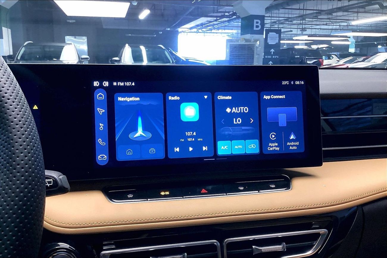 أم جي HS Deluxe | National Day Celebration | شامل الضمان | 0 ﺪﻔﻋﺓ ﺃﻮﻟﻯ