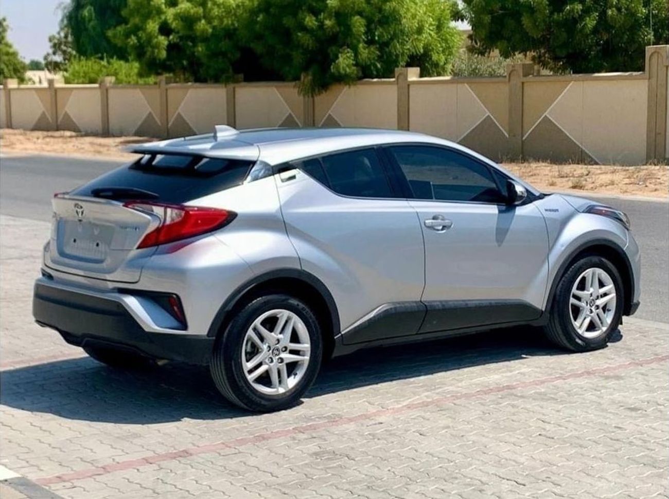 Toyota CHR Toyota C-HR Hybrid ,2022 (1.8L) GCC Specs Full Option