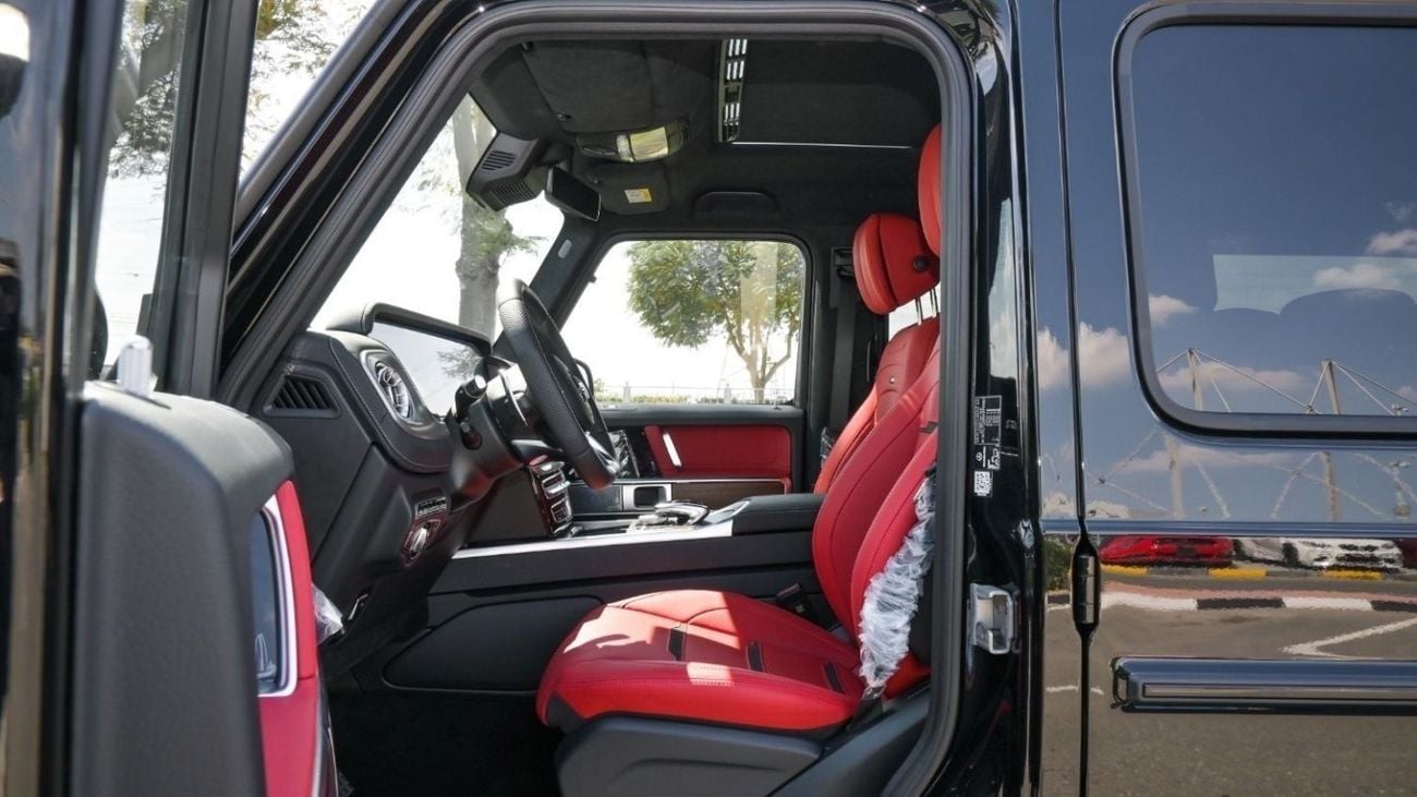 Mercedes-Benz G 63 AMG Mercedes-Benz G63 AMG | 22" Alloy Rim | Original Rear Entertainment | 2024