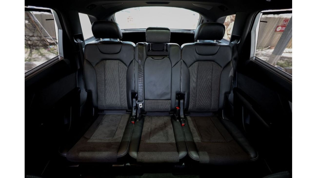 أودي Q7 45 TFSI quattro S-لاين