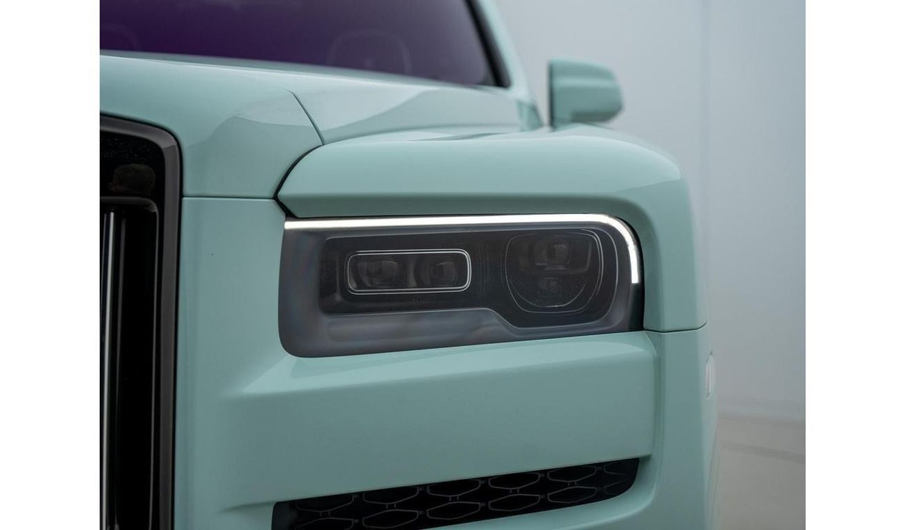 رولز رويس كولينان 6.75 V12 Black Badge RIGHT HAND DRIVE