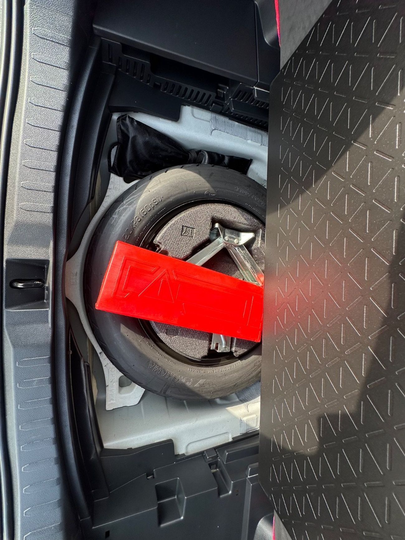 Toyota RAV4 Premium 360 camera, leather, push start