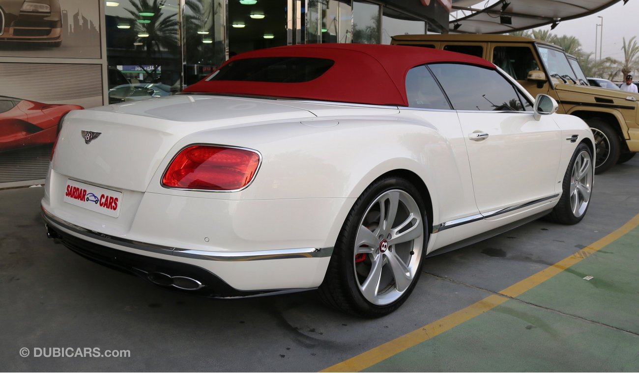 Bentley Continental GTC V8s