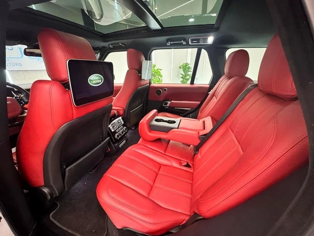 Land Rover Range Rover AUTOBIOGRAPHY SUPERCHARGED RR VOGUE V8 || FACELIFT || GCC || TOP RANGE || PANORAMIC ROOF