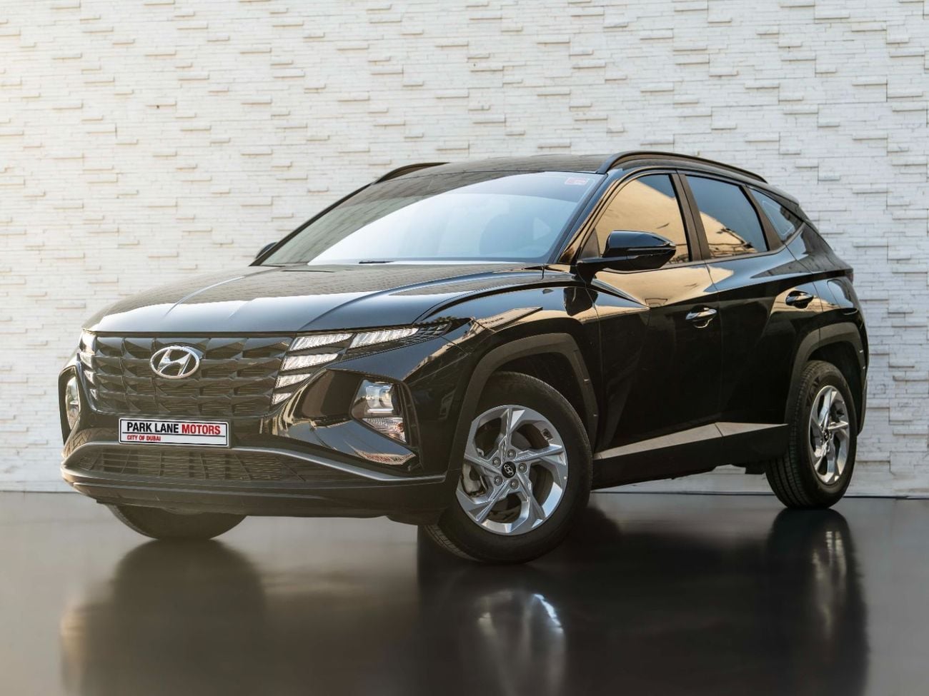 هيونداي توسون 2.0L Smart (FWD)