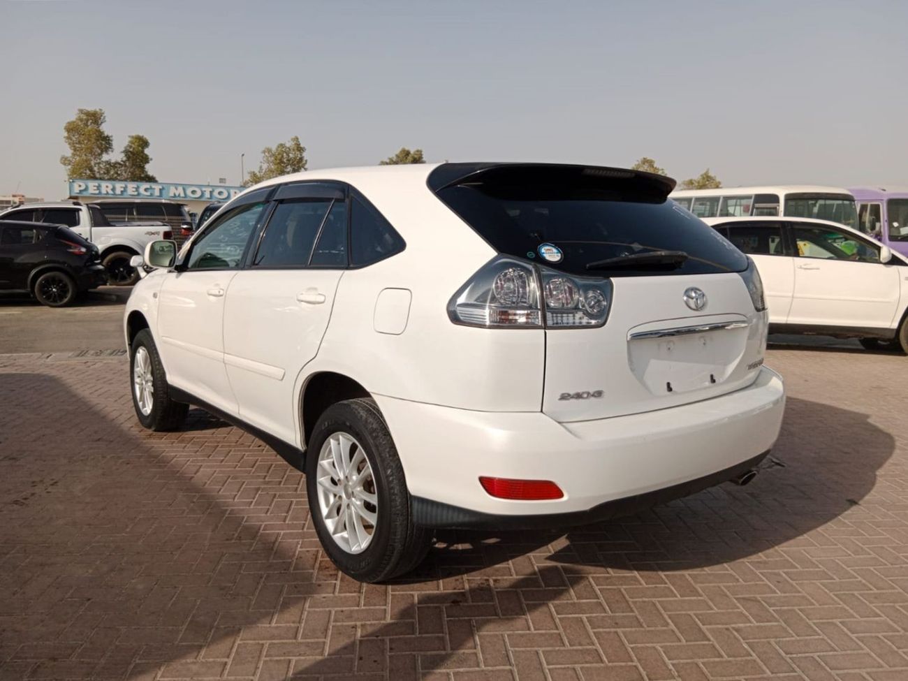 تويوتا هاريار TOYOTA HARRIER RIGHT HAND DRIVE (PM1626)