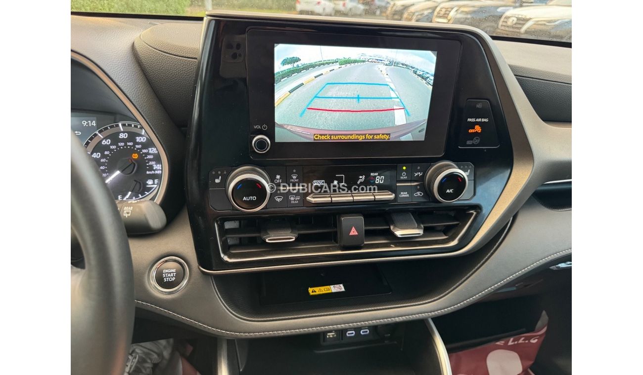 Toyota Highlander 2023 XLE SUNROOF TURBO ENGINE 2.5L AWD USA IMPORTED