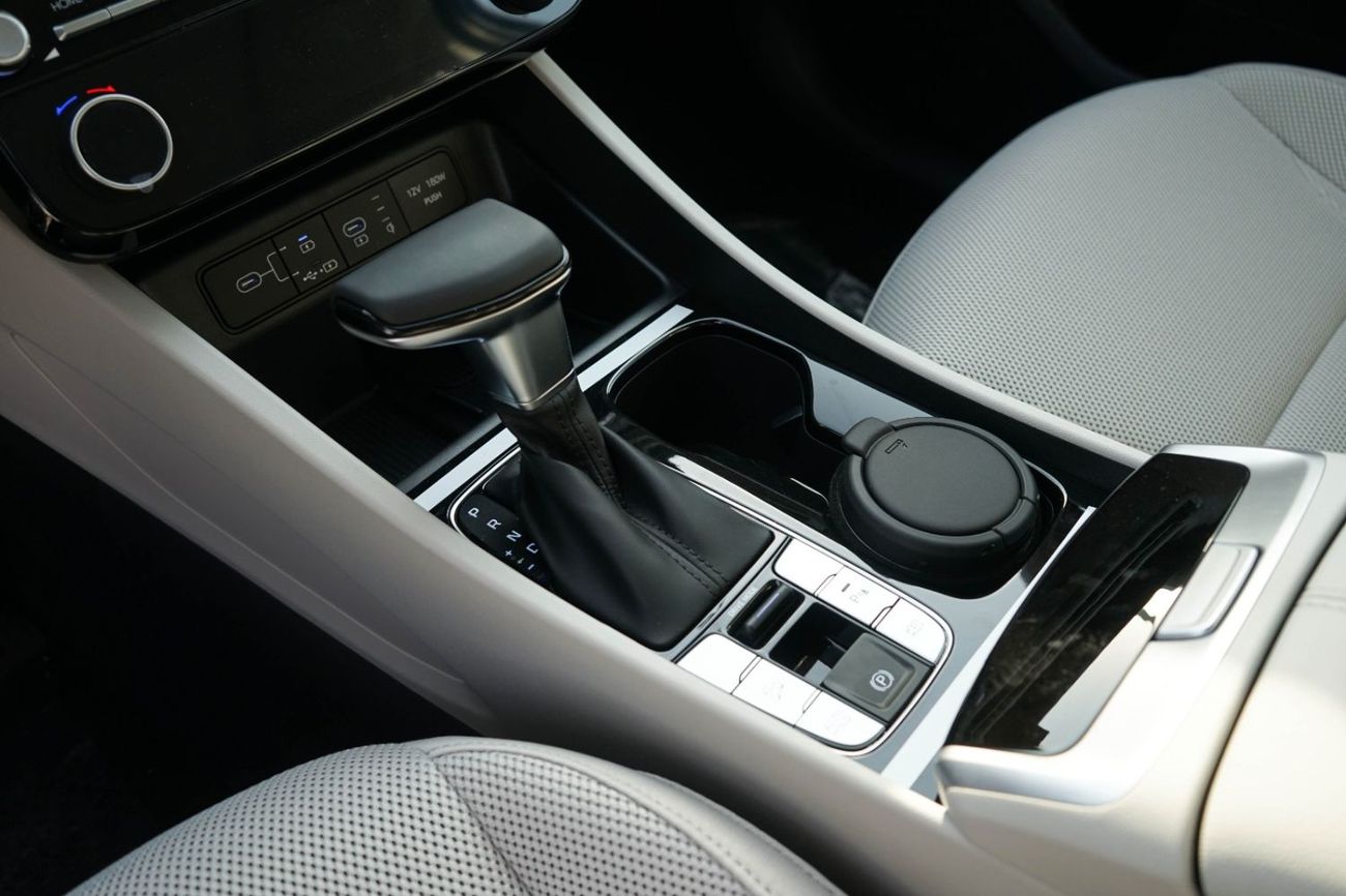 Hyundai Tucson HYUNDAI TUCSON 2.0L PREMIUM MODEL 2026