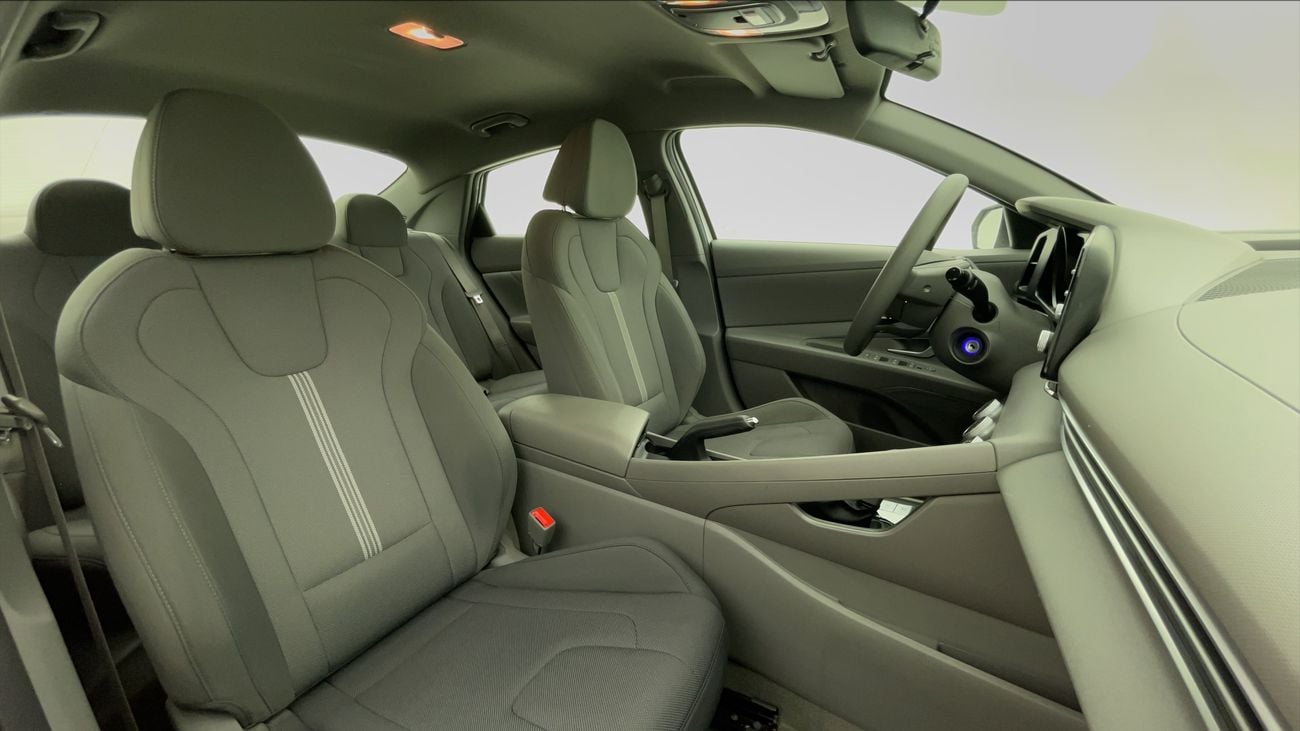 Hyundai Elantra SMART 1.6 | Zero Down Payment | Home Test Drive