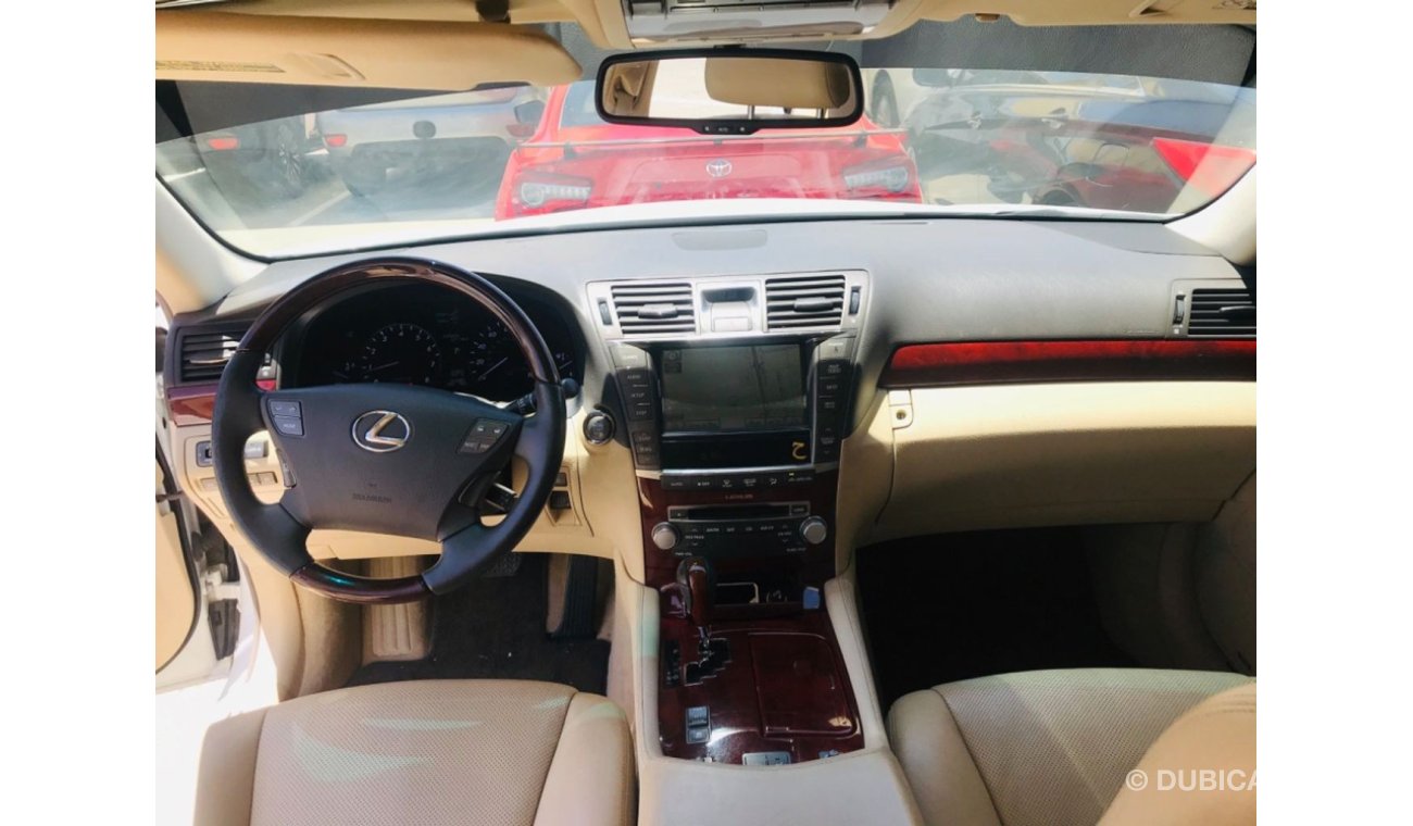 Lexus LS460 كلين تايتل