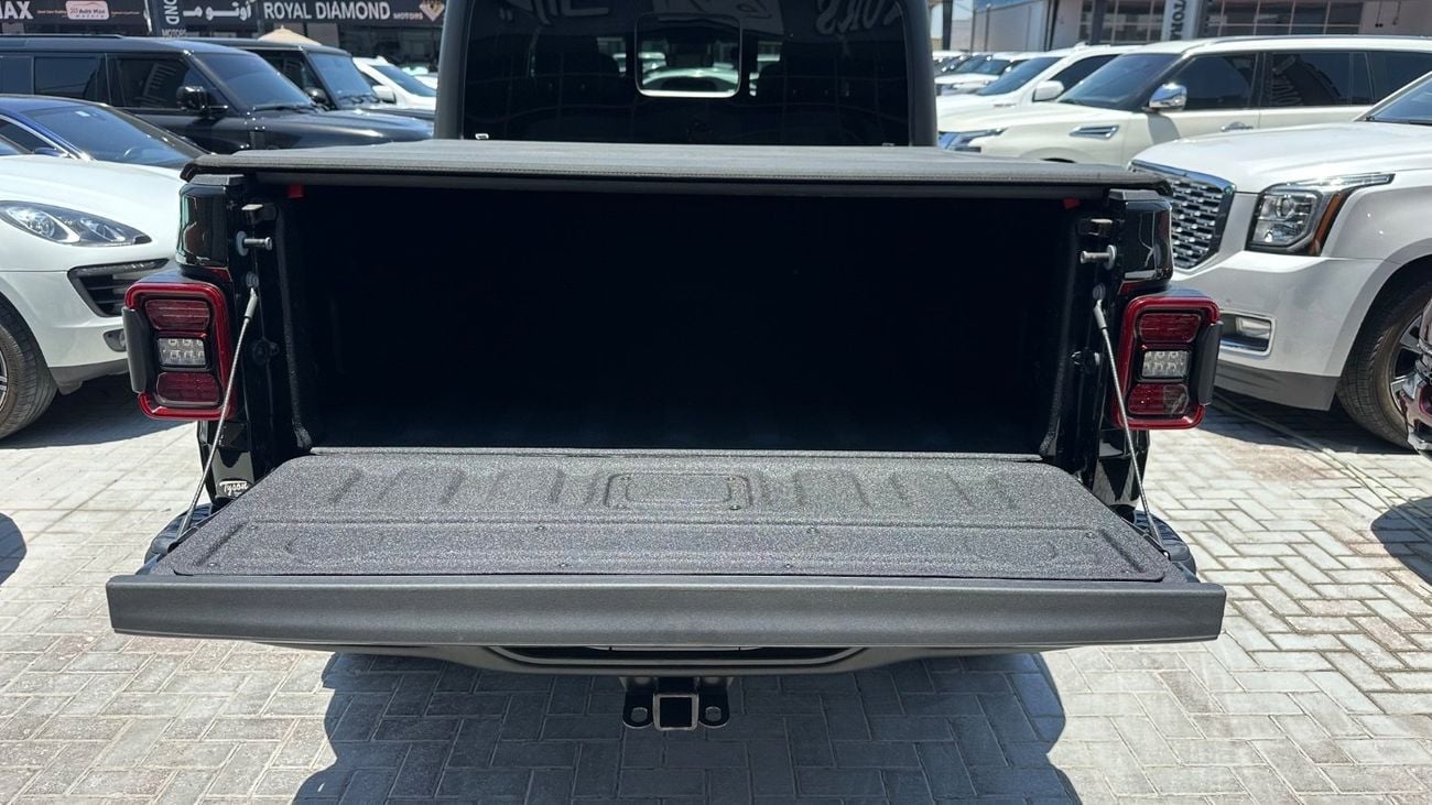 Jeep Gladiator | Rubicon | USA Specs | very clean car