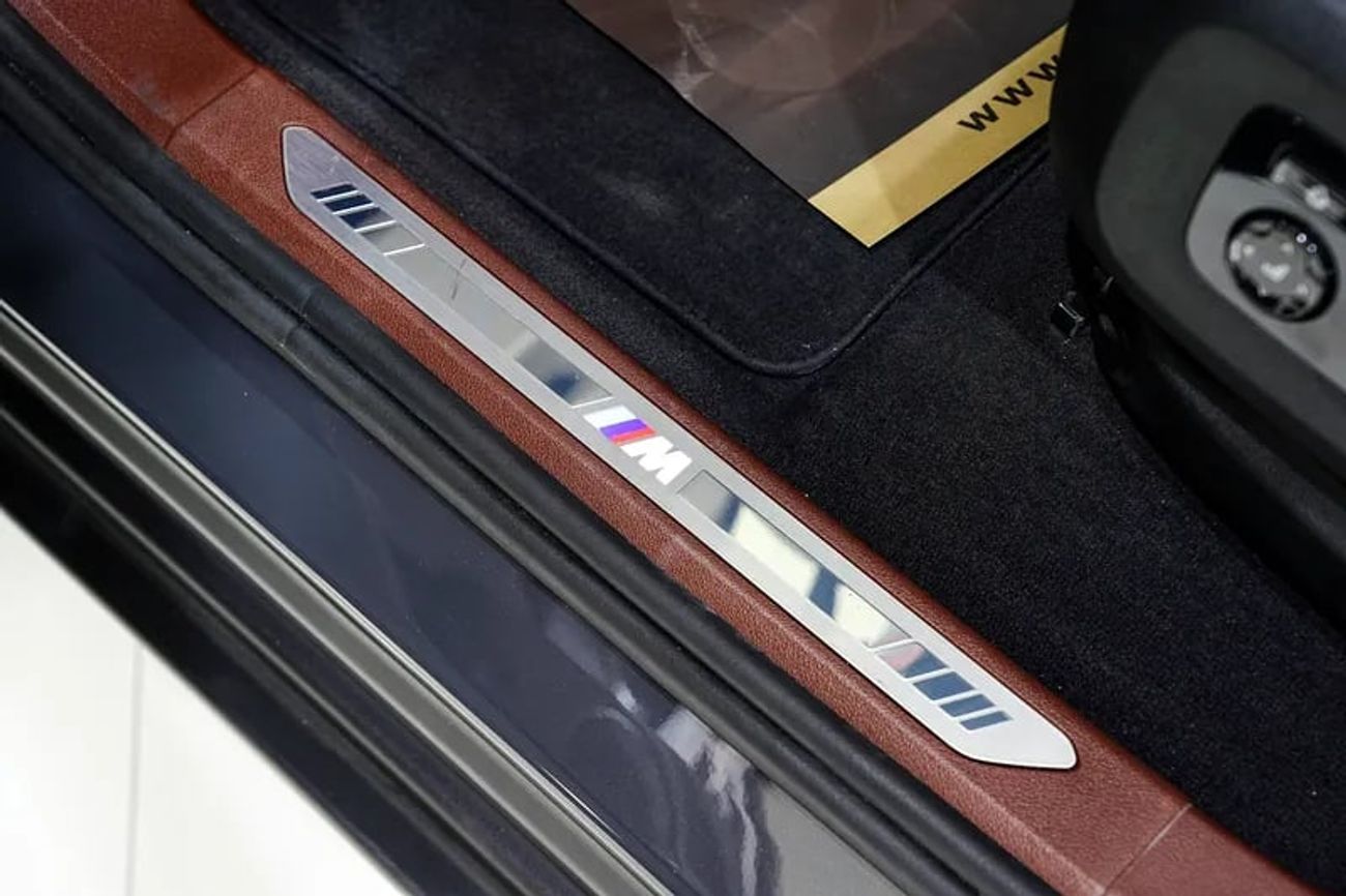 BMW XM Night Gold Metallic Trim, Sport Exhaust, Bowers N Wilkins Audio, Dealer Warranty!