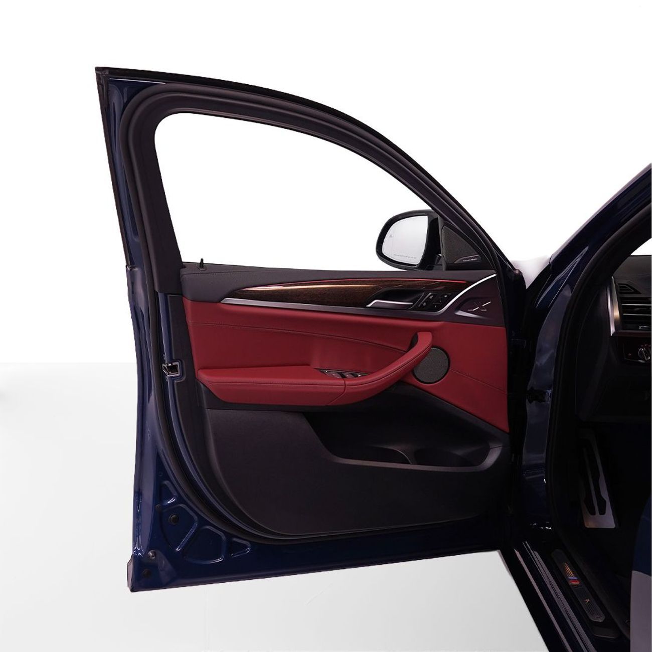 BMW X4 M40I 3.0L 2023 BMW X4, Warranty, 2026 BMW Service Pack, Low Kms, Excellent Condition, GCC