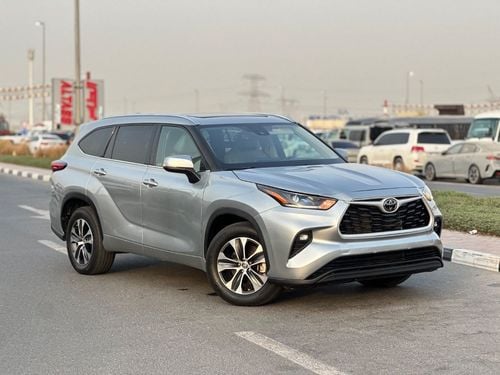 Toyota Highlander XLE premium 2.5 L