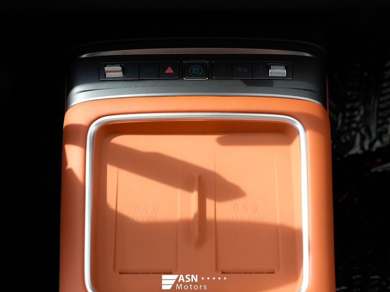 BYD Leopard Titanium 7 Ultra Edition Orange Interior 1.5 Plug-In Hybrid (Export Price)