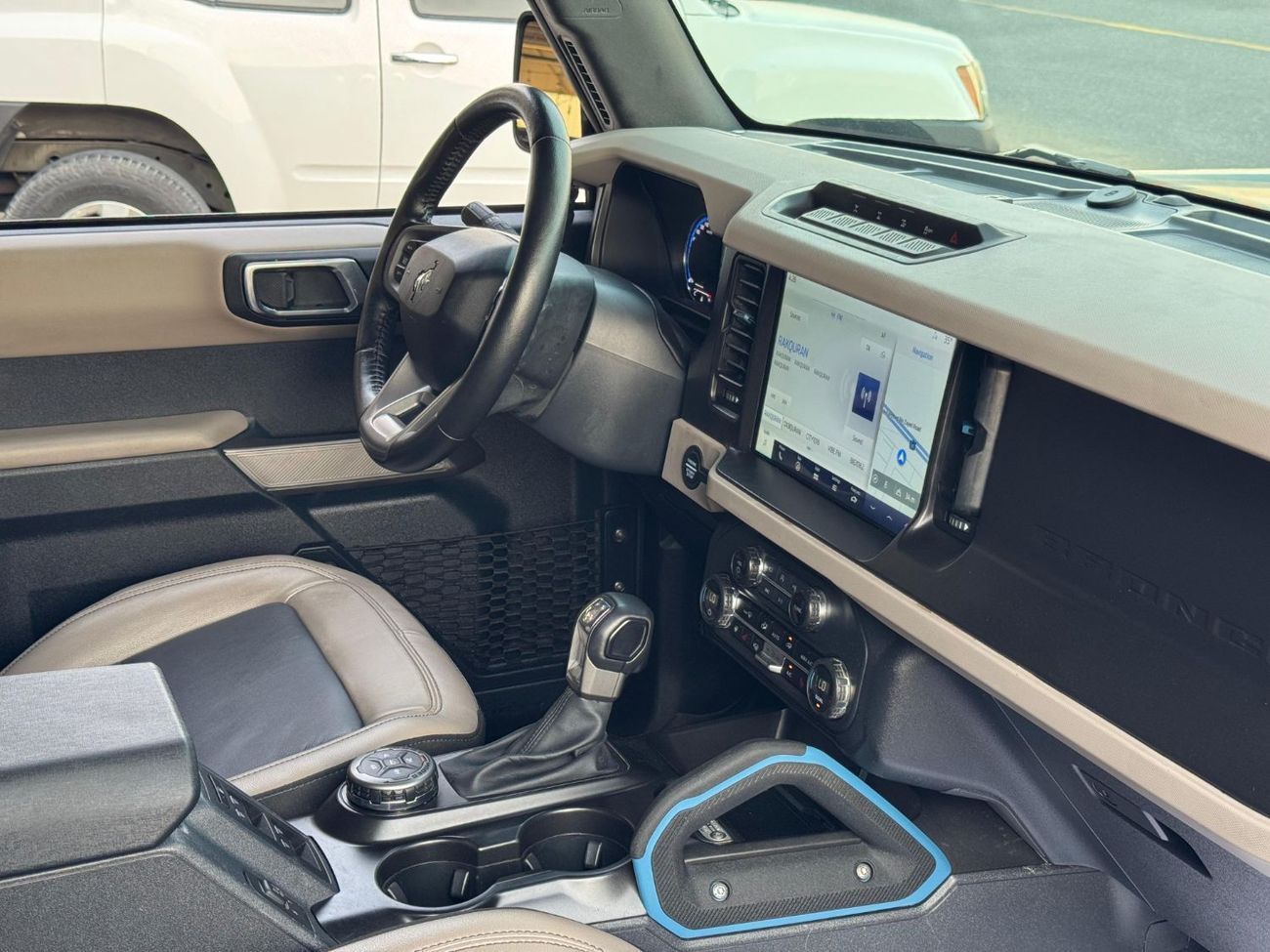 فورد برونكو V6 2.7L TT / WILDTRAK / GCC / كاميرا 360 درجة / ممشى قليل / مجموعة رفع فوكس الأصلية / رادار