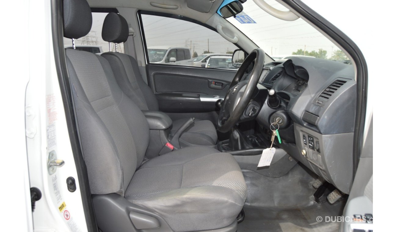 Toyota Hilux Diesel Right Hand Drive clean car