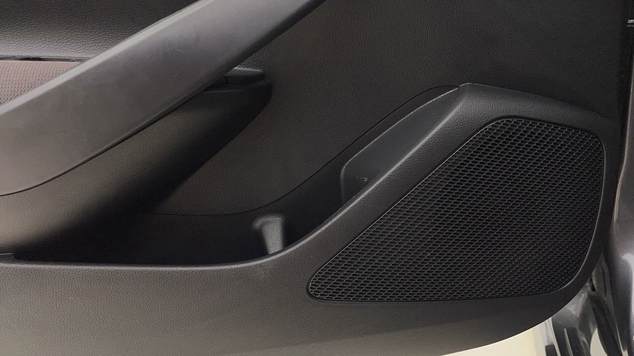 تويوتا كورولا XLI 1.6 | بدون دفعة مقدمة | اختبار القيادة في المنزل