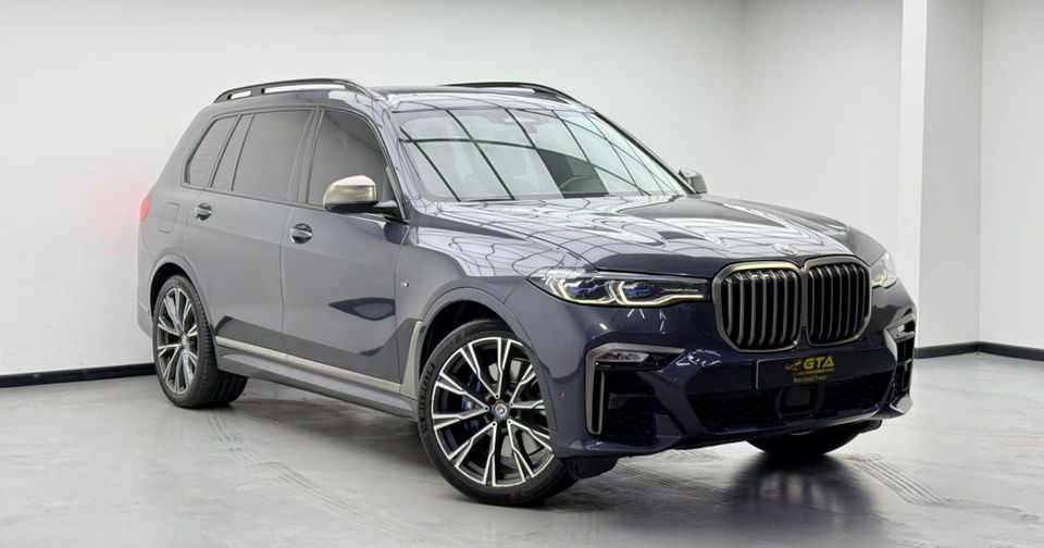 BMW X7 M50i