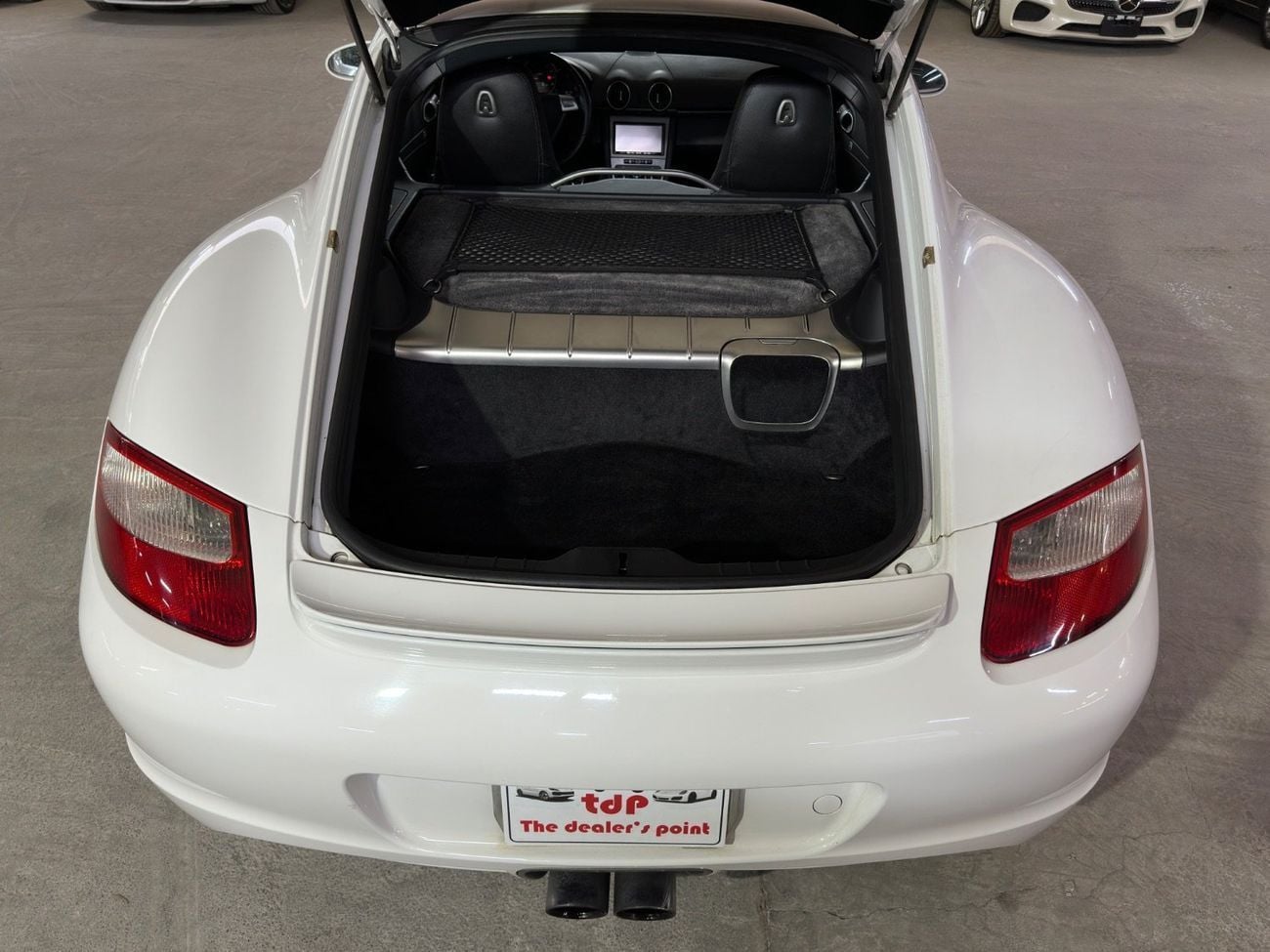 بورش كايمان STD PORSCHE CAYMAN 2008 2.7L | MANUAL TRANSMISSION | SPORTS STEERING WHEEL | HALF LEATHER SEATS