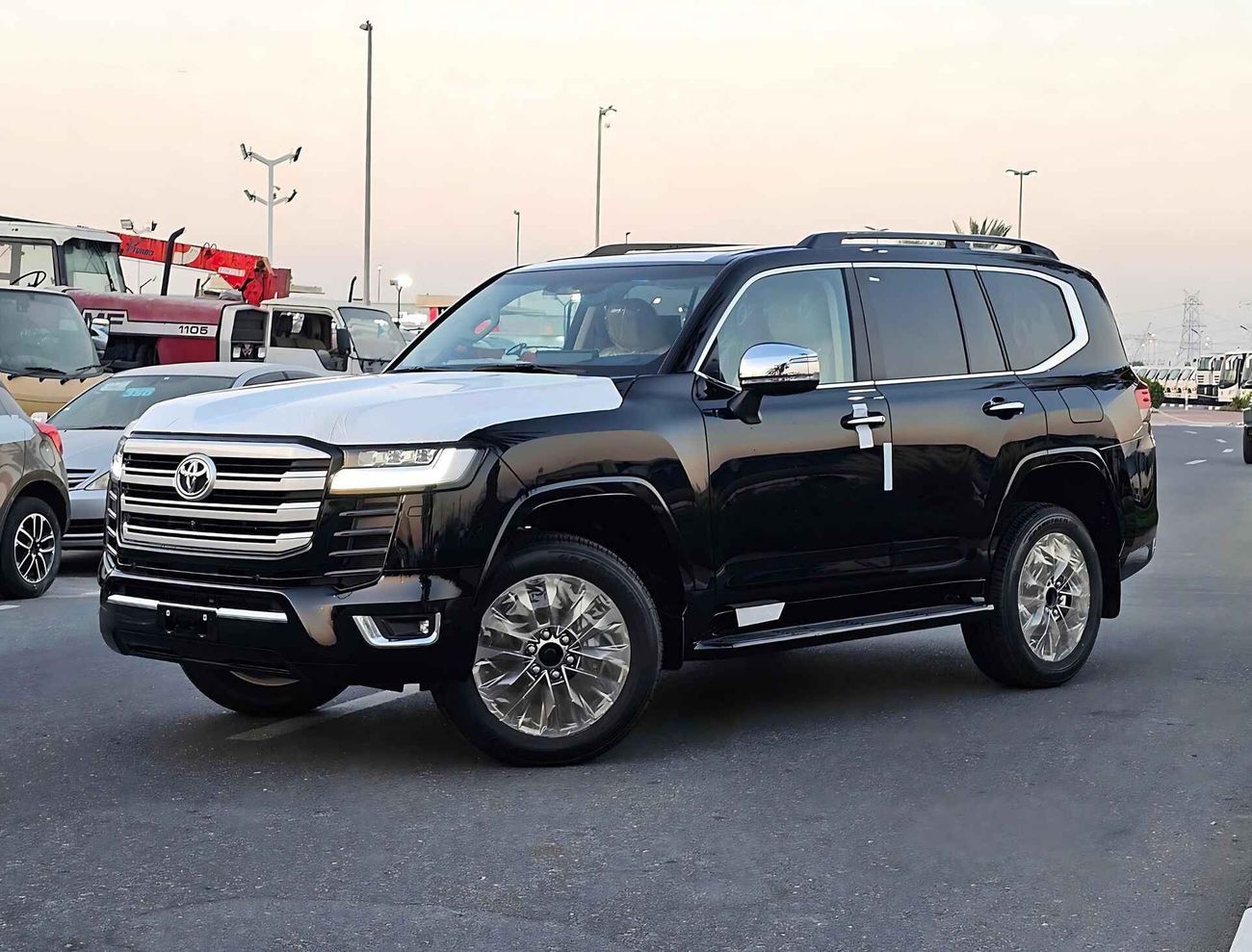 Toyota Land Cruiser VXR | FULL OPTION | 3.5L V6 PETROL | HEADUP WITH SUNROOF | JBL SPEAKRS (CODE # 67996)
