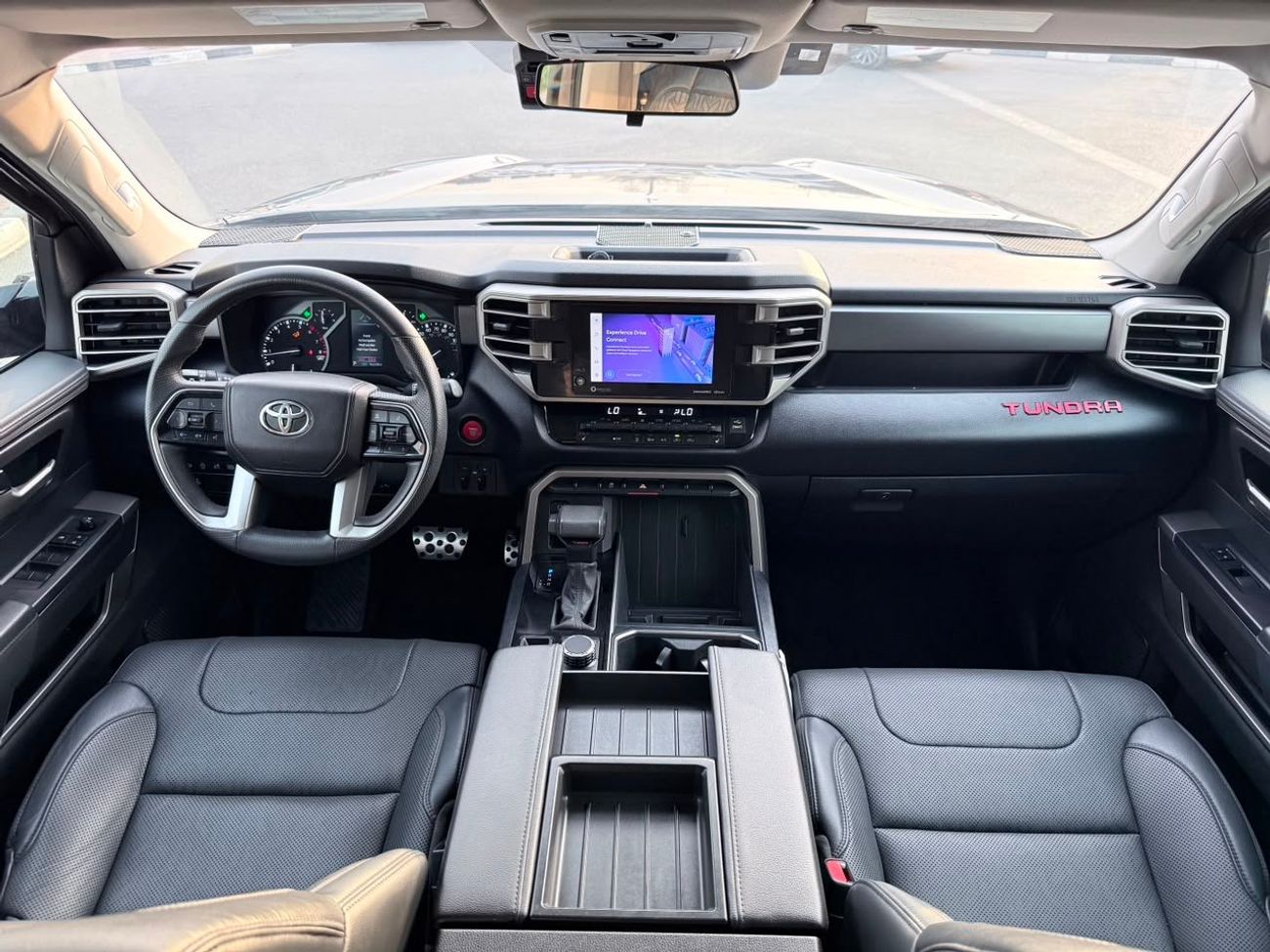 Toyota Tundra CREWMAX TRD SR5 4x4 drive 3.4L