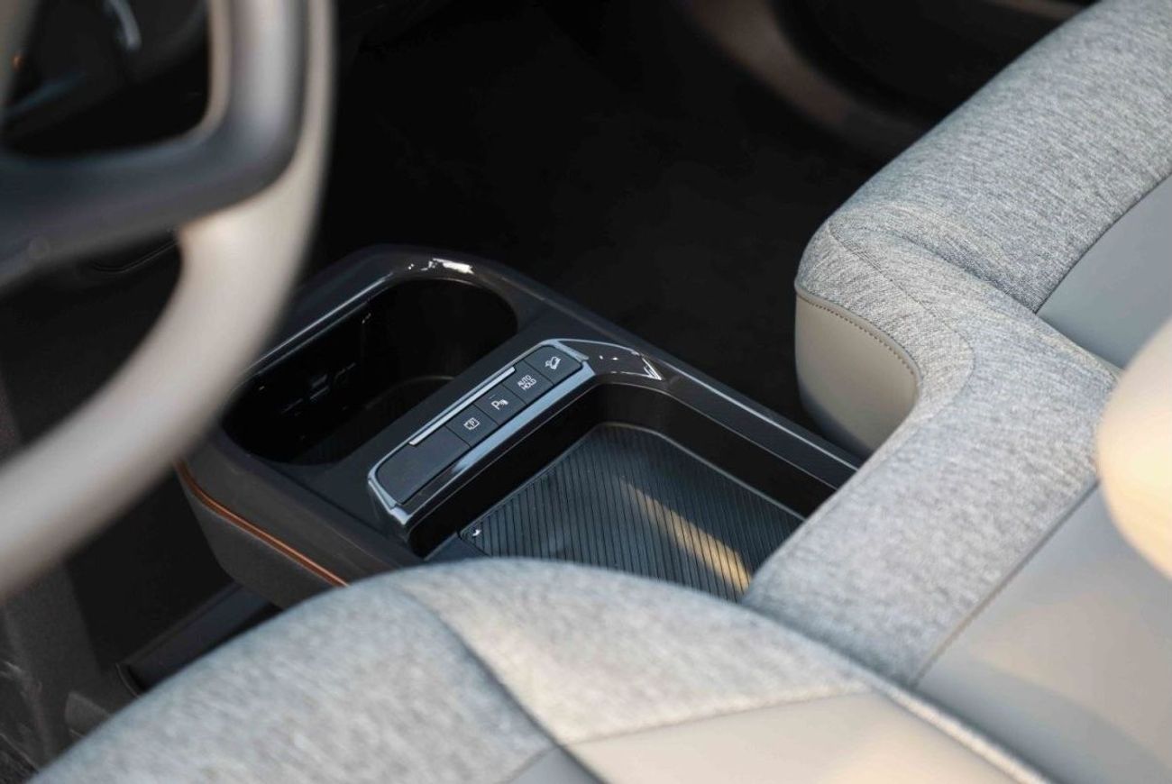 Kia EV5 2024 KIA EV5 AIR 530 - Silver inside Grey Black | Export Only