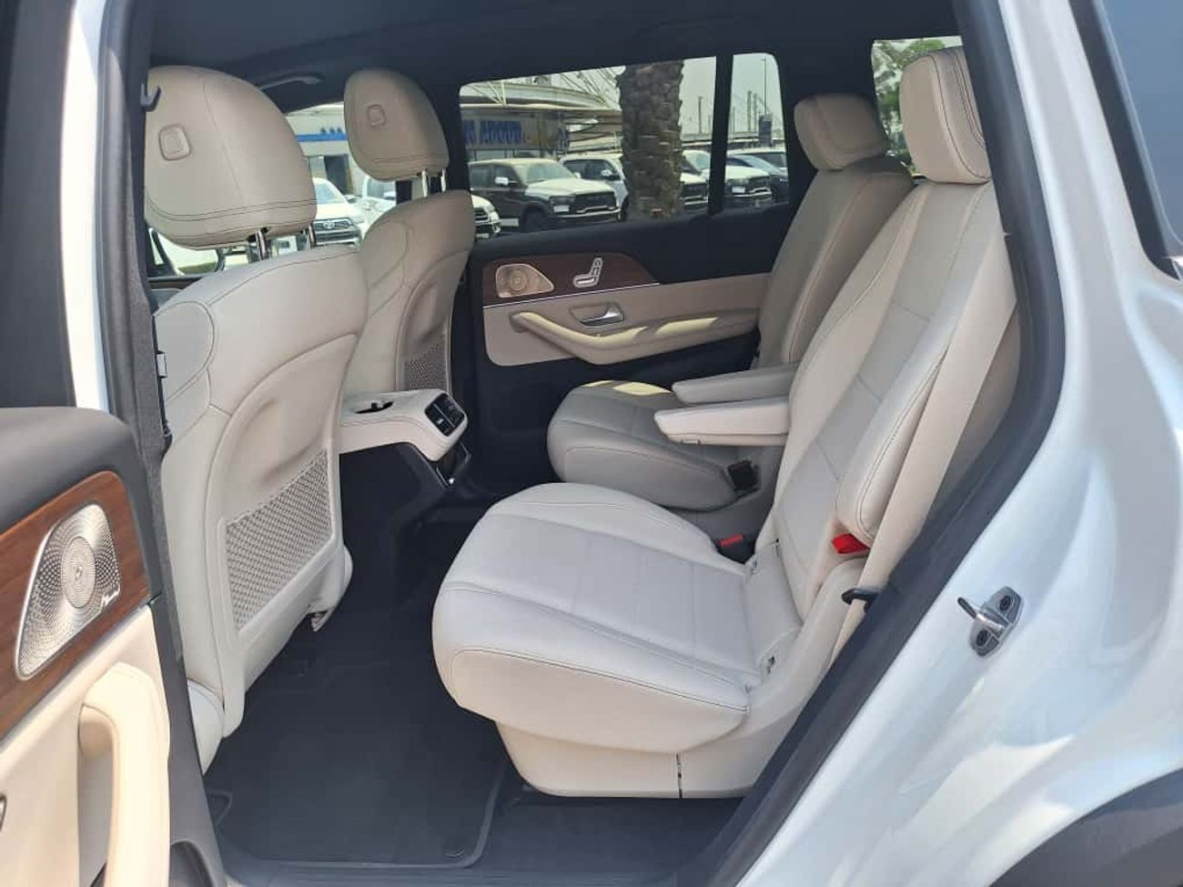 مرسيدس بنز GLS 450 4MATIC