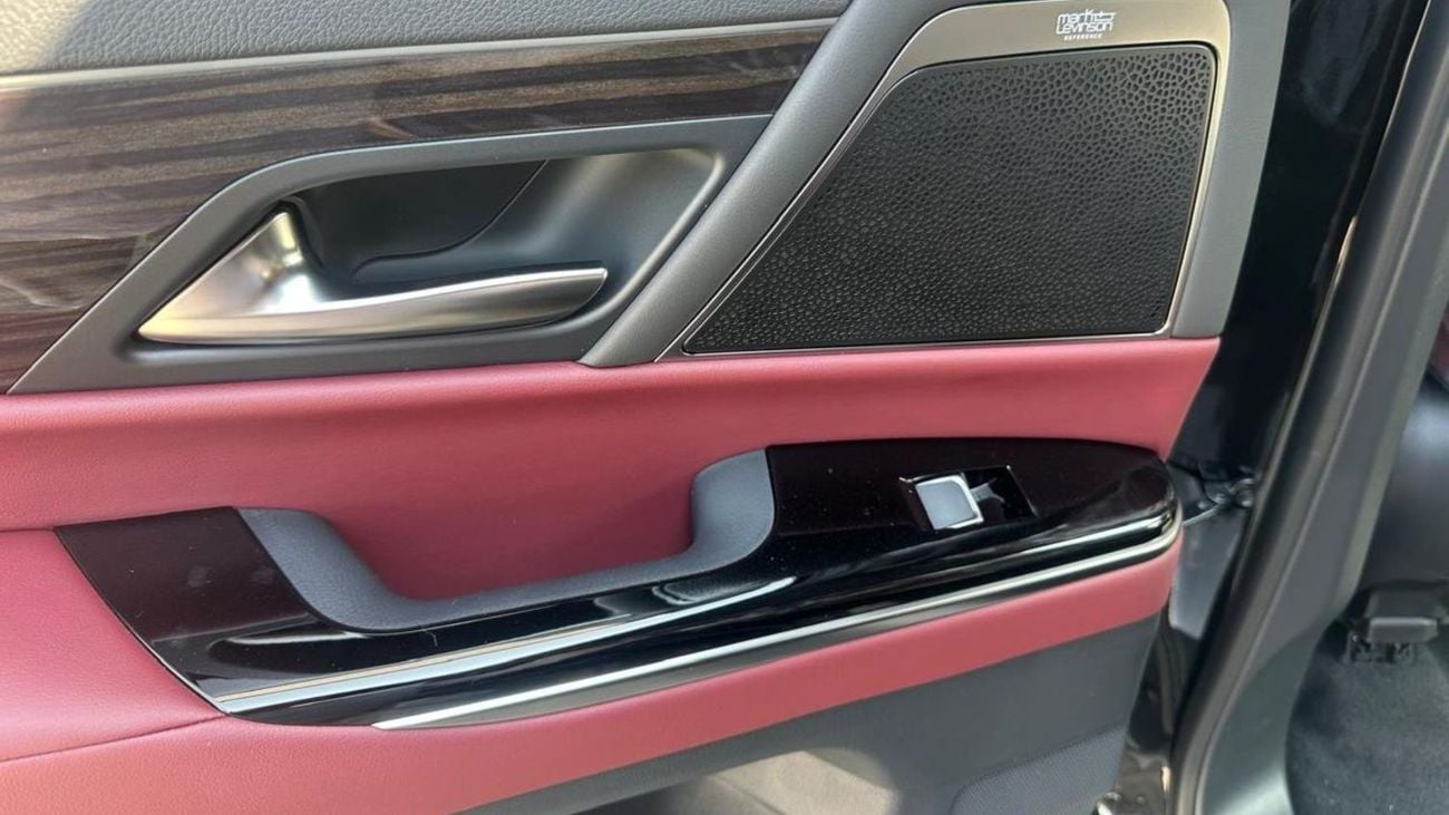 Lexus LX 700h 3.5L V6 Twin-Turbo Hybrid (V35A-FTS + 1MHEV), 10-speed automatic (AJA0F), 7 passengers