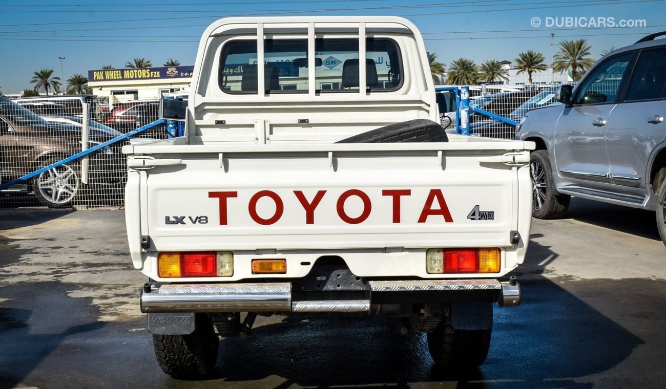 Toyota Land Cruiser Pick Up 4.5L Diesel V8 Right Hand Drive right hand drive single cab pick up diesel manual for export Perfect