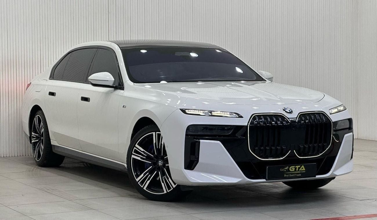 BMW 735i M-Sport 2023 BMW 735i M-Sport, 2027 BMW Warranty + Service Pack, Fully Loaded, Low Kms, 740i Kit, GC