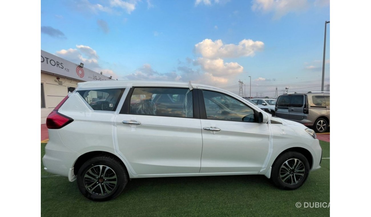 سوزوكي ايرتيغا SUZUKI ERTIGA 1.5L , BACK CAMERA , 7 SEATS