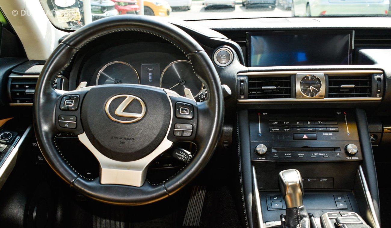 Lexus IS300