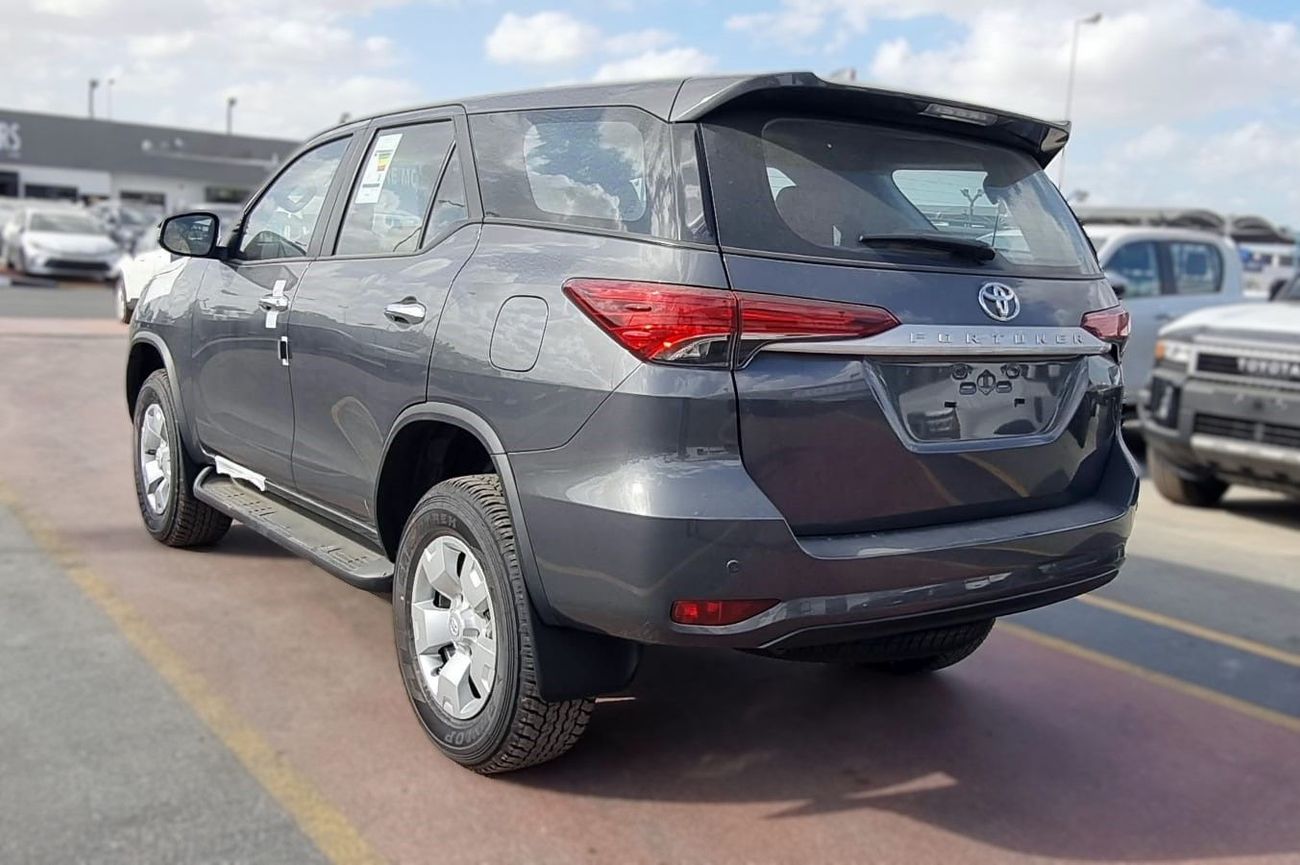 تويوتا فورتونر TOYOTA FORTUNER 2.4L DIESEL 4X4 MY 2026