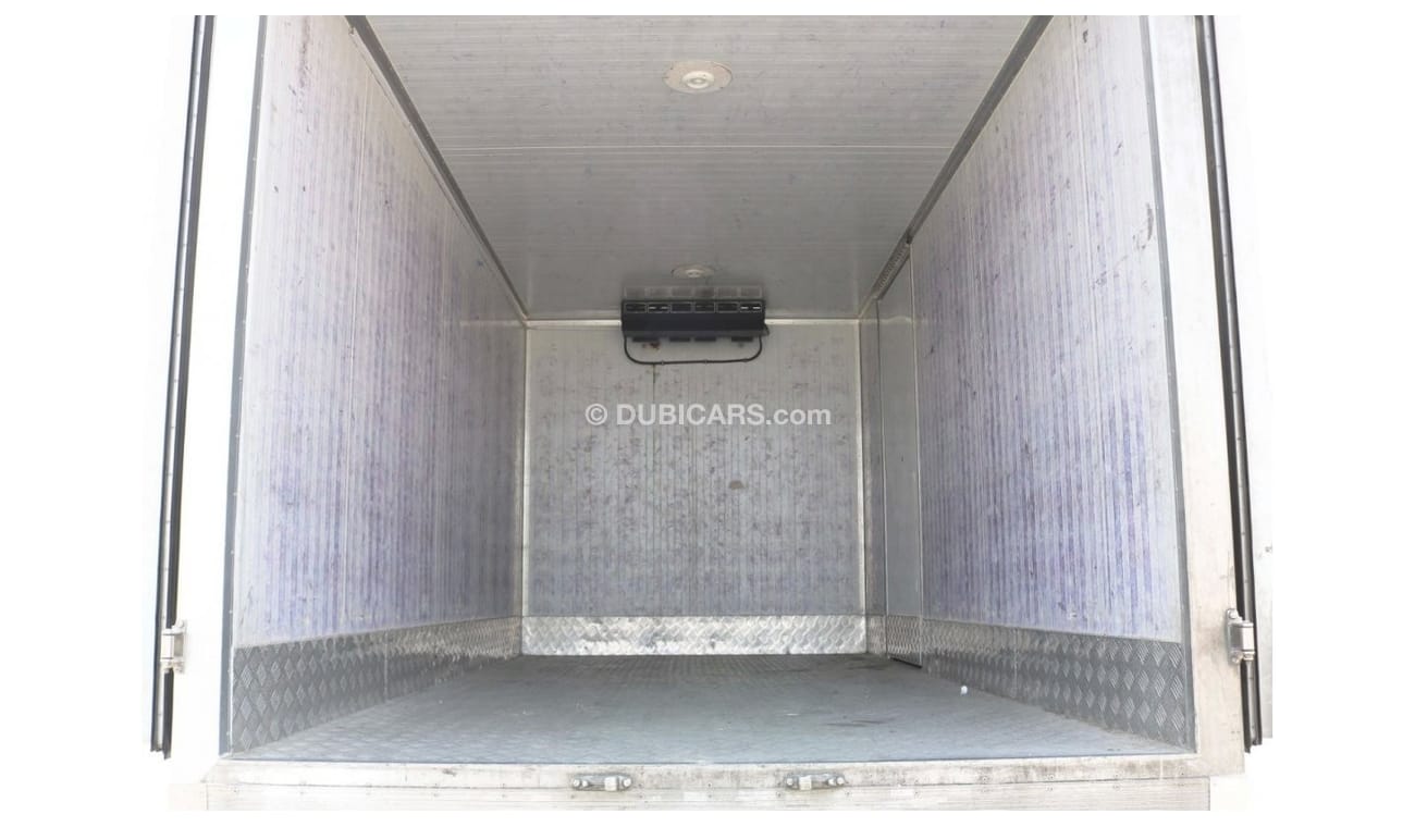 Mitsubishi Fuso Canter 2017 | MITSUBISHI FUSO CANTER CHILLER BOX | GCC SPECS AND EXCELLENT CONDITION