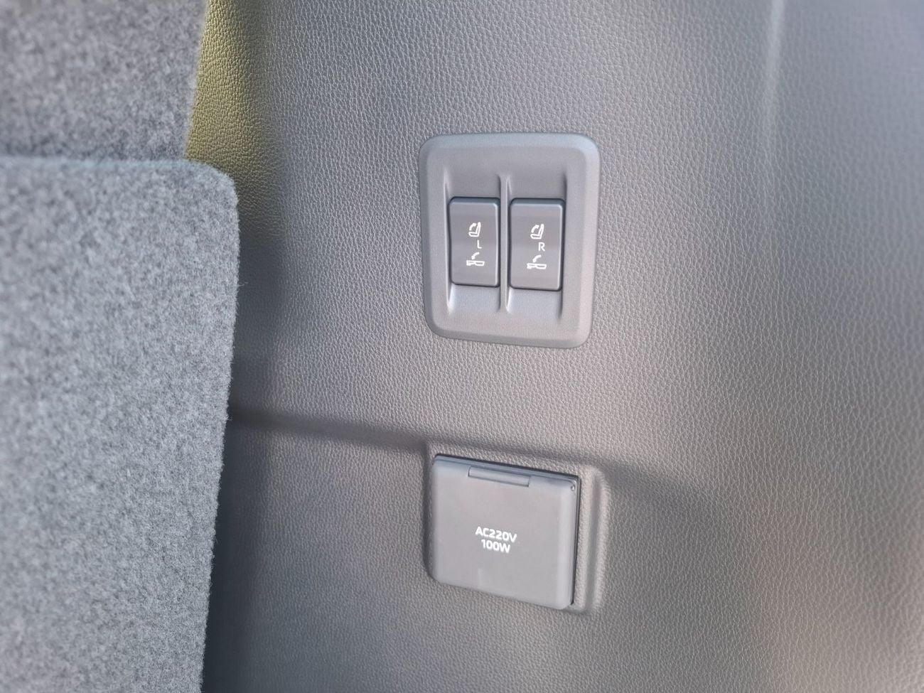 تويوتا برادو Toyota Prado Luxury 2.4L With panoramic 2026 White (Export Only)