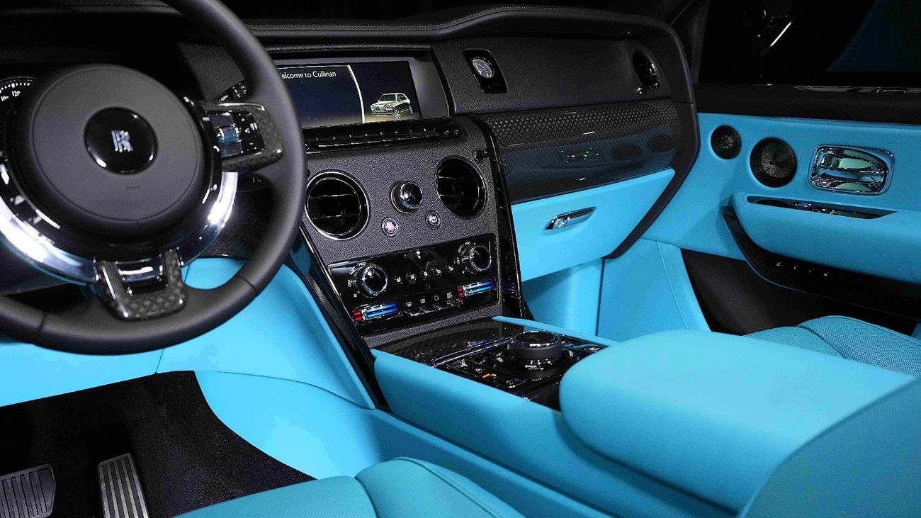 Rolls-Royce Cullinan | BLACK BADGE | IMMACULATE CONDITION | 2023 | V12 | 593 HP