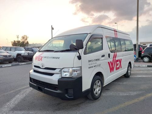 Toyota Hiace TOYOTA HIACE VAN RHD 2015 MODEL 3.0 L DIESEL AUTOMATIC(PM16208)