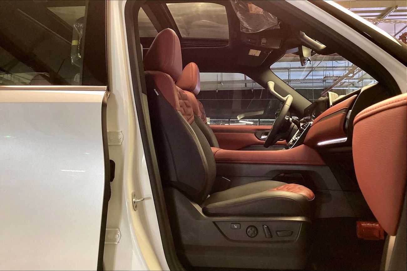 Nissan Patrol LE Platinum City | upto AED 20,000 Ramadan Discount | Guaranteed Warranty | 0 Down Payment