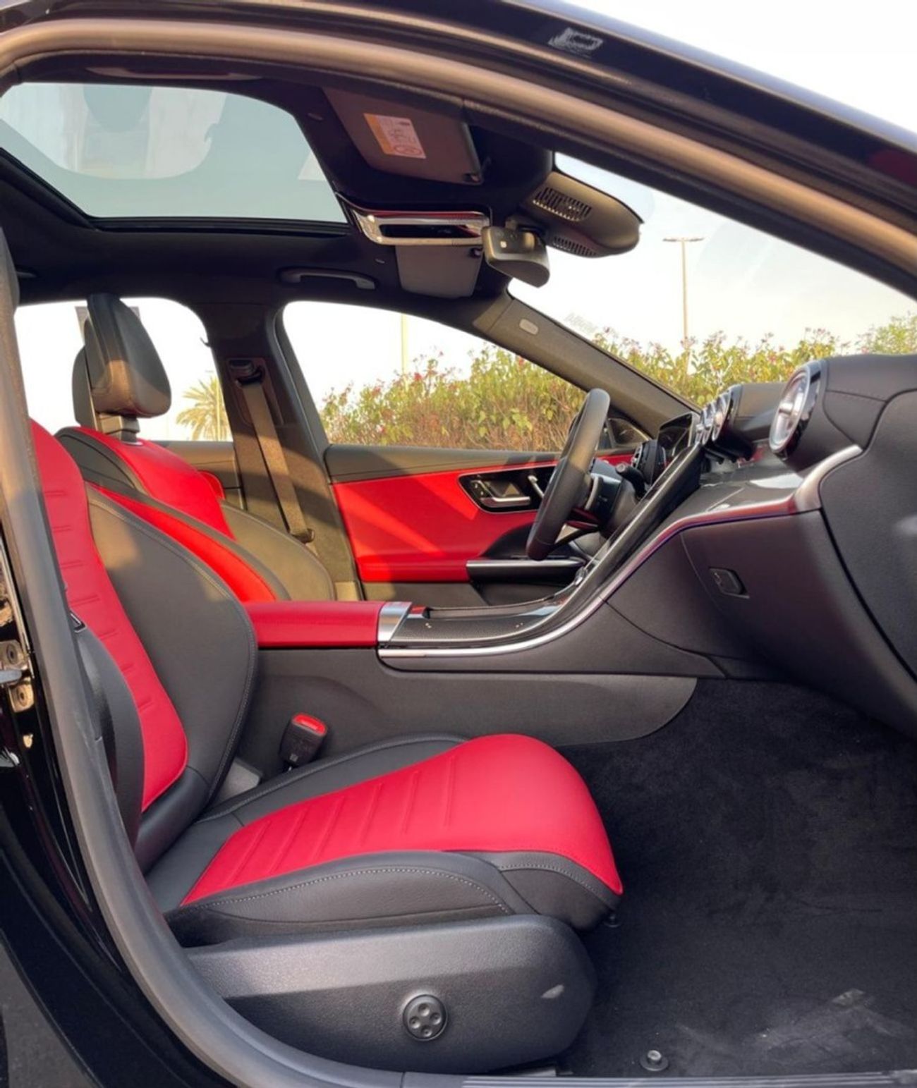 مرسيدس بنز C 200 AMG Premium Plus 5 y warranty 2025 GCC